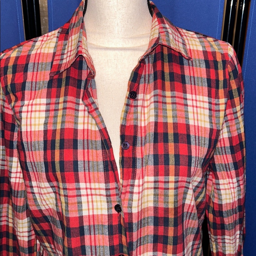 Western Style Plaid Button-Up Shirt - Picture 2 of 7